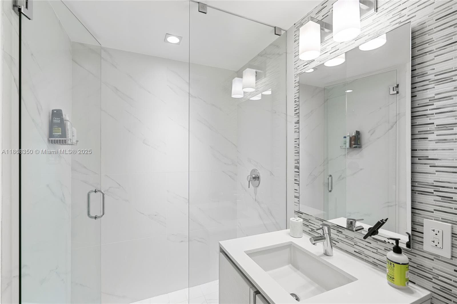 SAGE BEACH CONDO · #3F in Hollywood - Photo 42