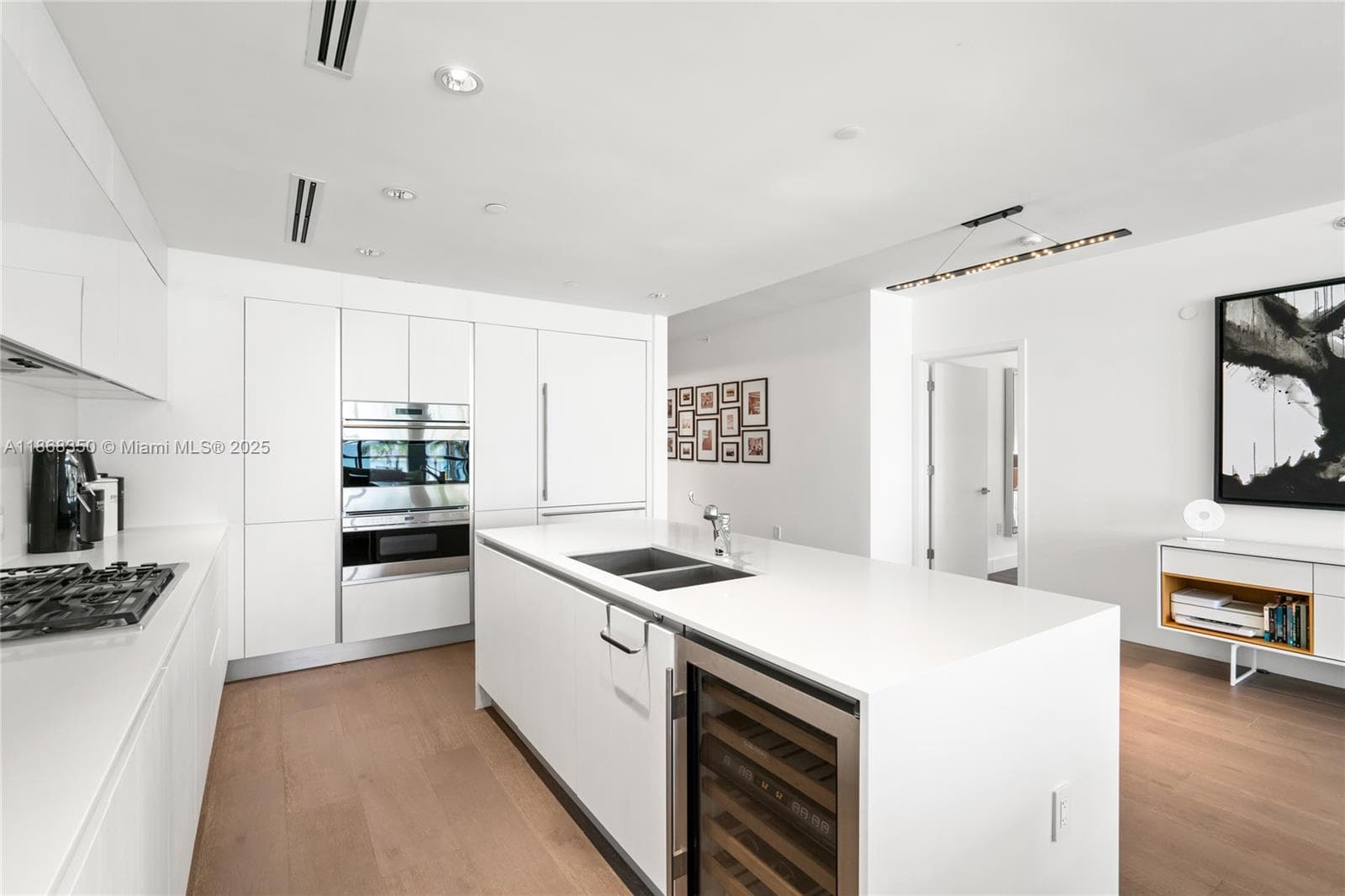 SAGE BEACH CONDO · #3F in Hollywood - Photo 15