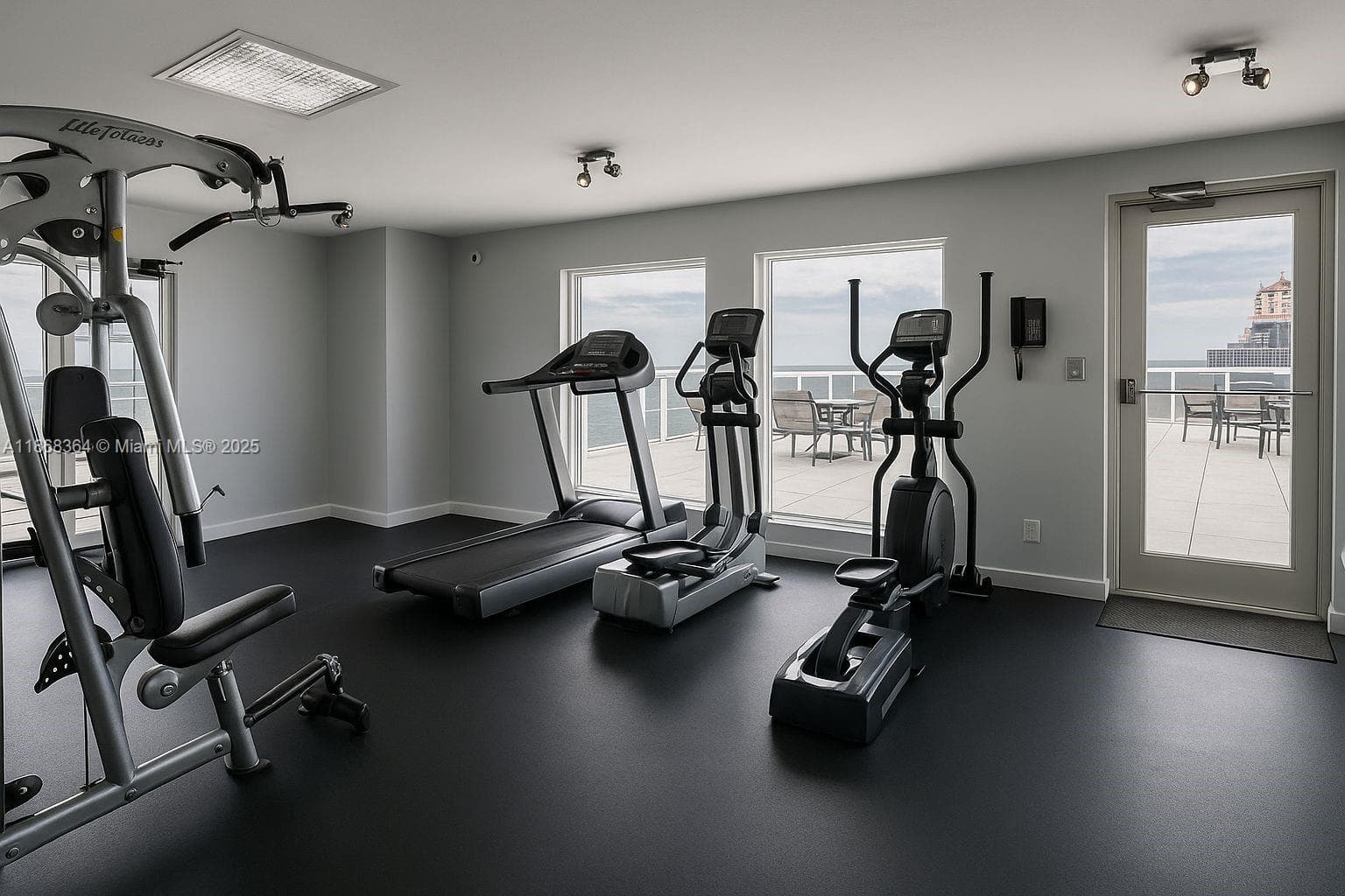 VANTAGE VIEW CONDO · #708 in Fort Lauderdale - Photo 18