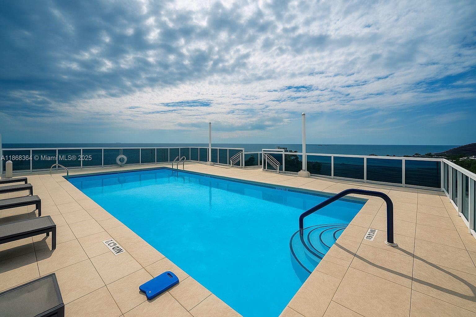 VANTAGE VIEW CONDO · #708 in Fort Lauderdale - Photo 15