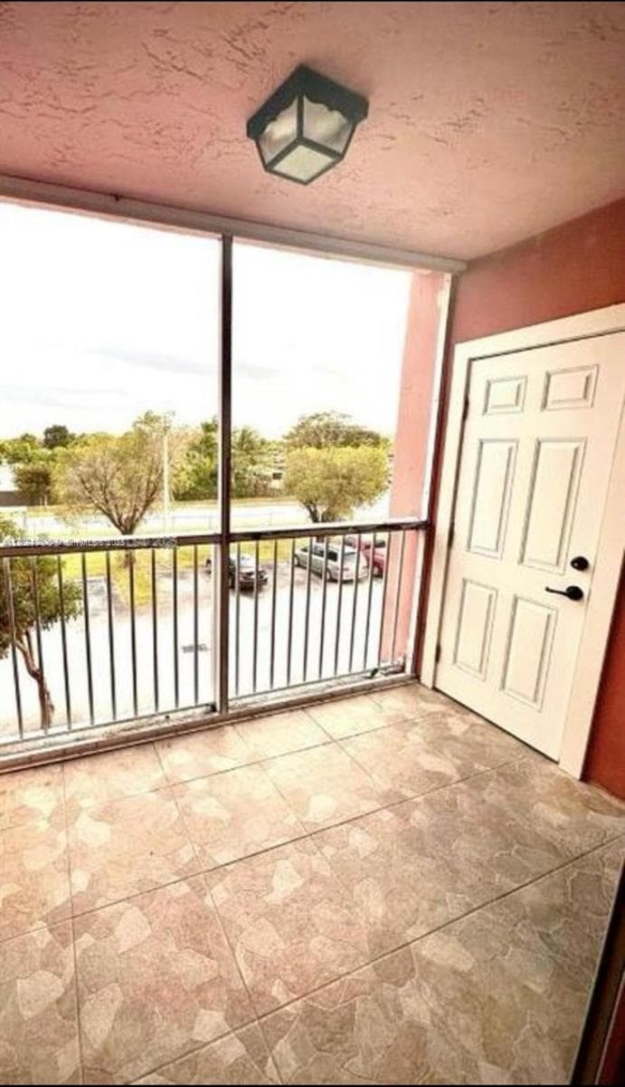 POINT SOUTH CONDO · #302 in Miami - Photo 4