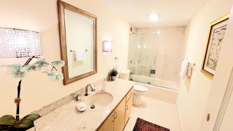 CRICKET CLUB CONDO · #705 in Miami - Photo 8