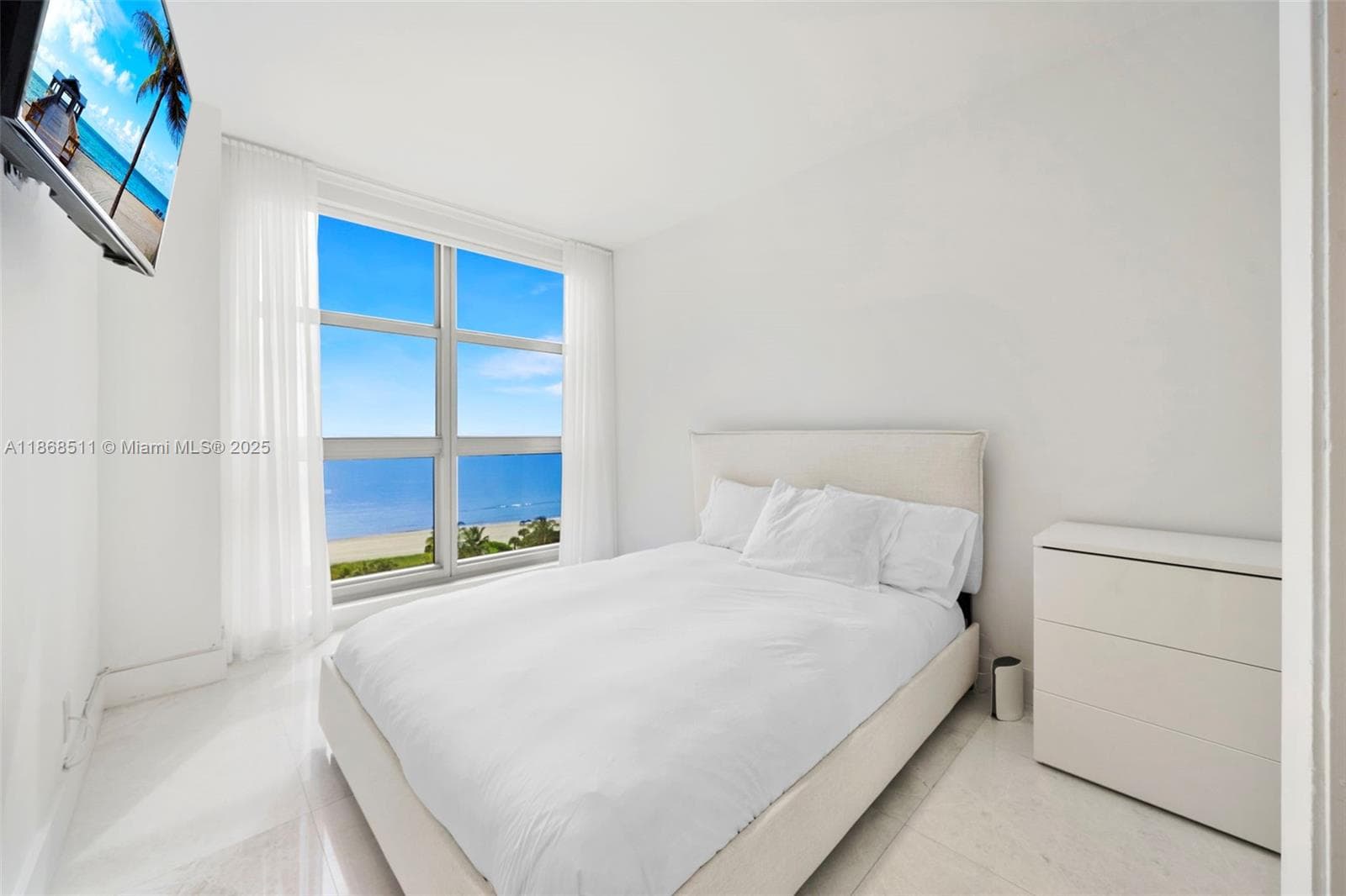 CRYSTAL HOUSE CONDO · #10G in Miami Beach - Photo 17