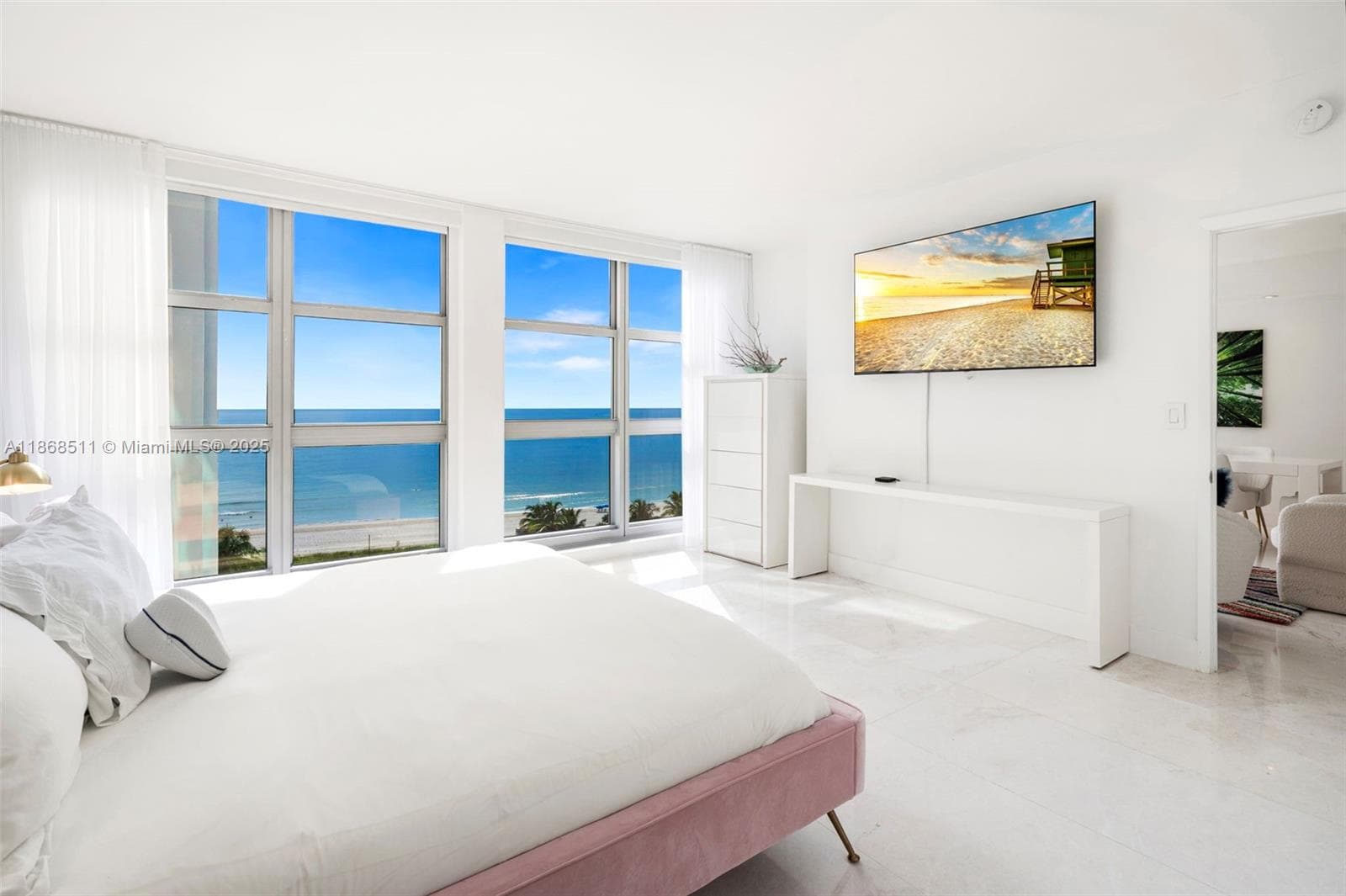 CRYSTAL HOUSE CONDO · #10G in Miami Beach - Photo 12