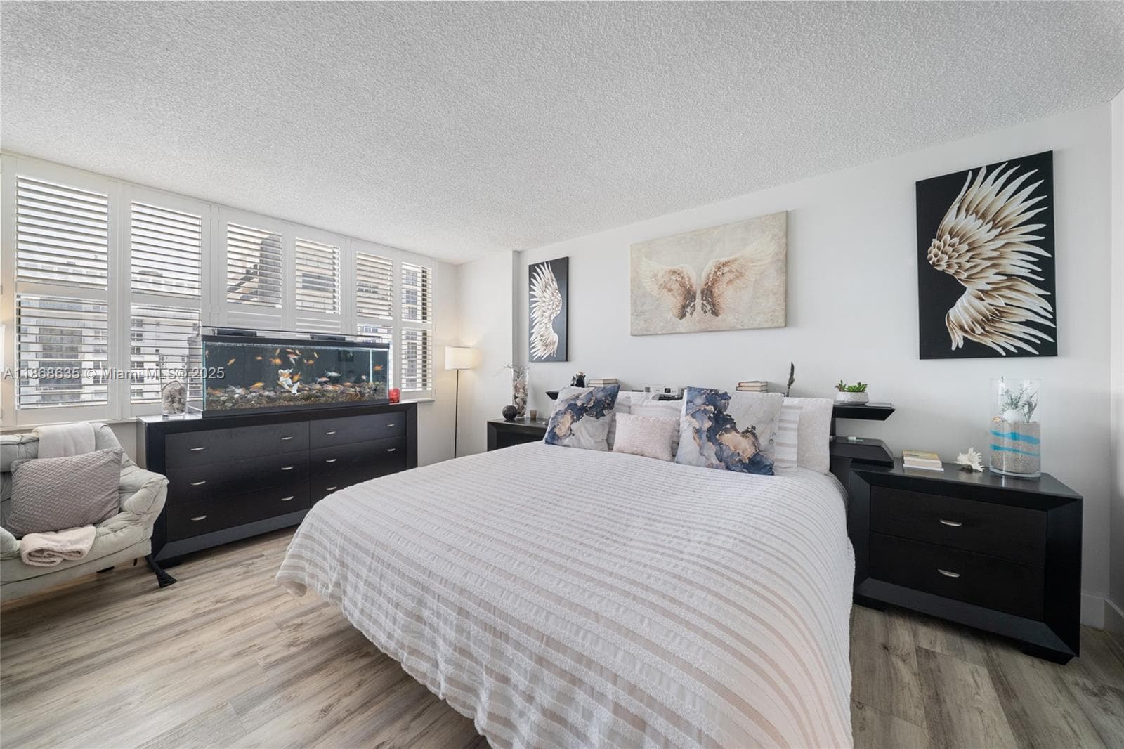 Quadomain Condo · #2304 in Hollywood - Photo 16