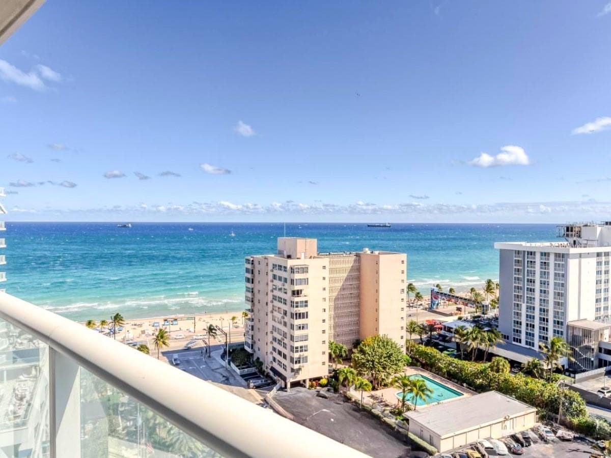 Ocean & Intercostal Views from Balconies