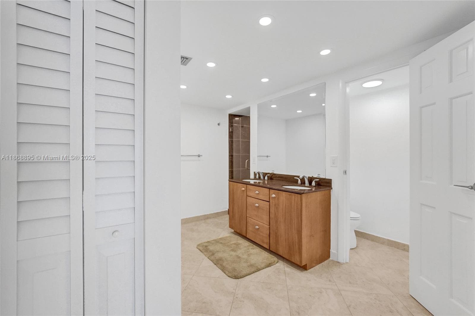 ALLINGTON TOWERS N · #6F in Hollywood - Photo 17