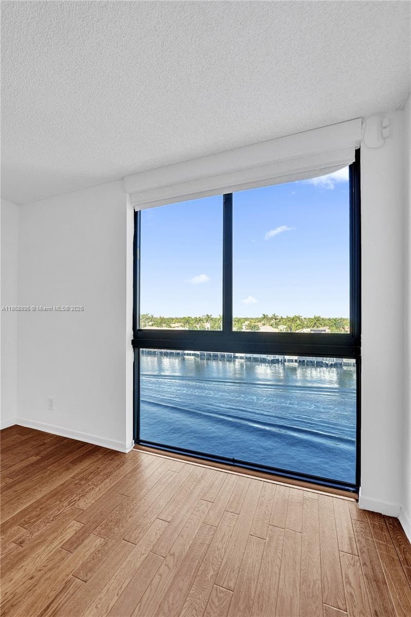 ALLINGTON TOWERS N · #6F in Hollywood - Photo 15