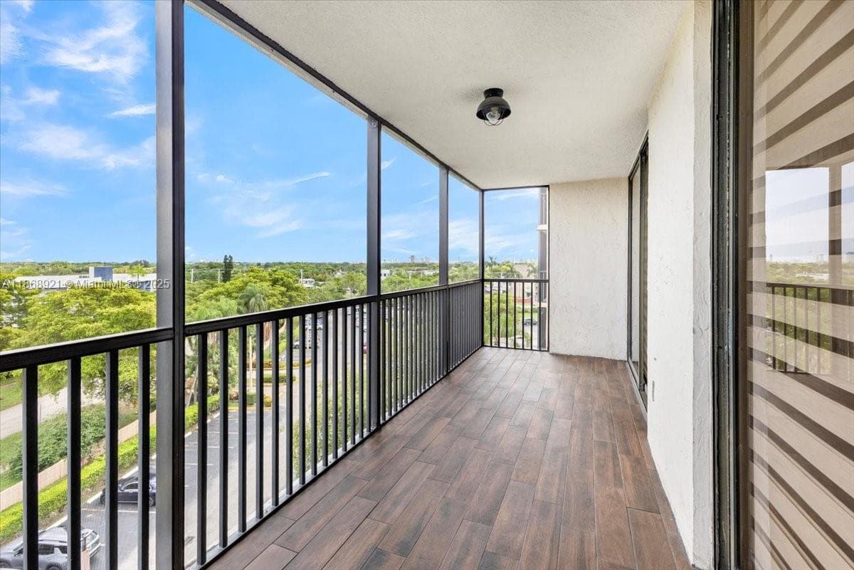 CHANTILLY CONDO · #607 in Miami - Photo 26