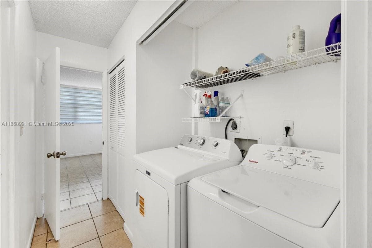 CHANTILLY CONDO · #607 in Miami - Photo 25
