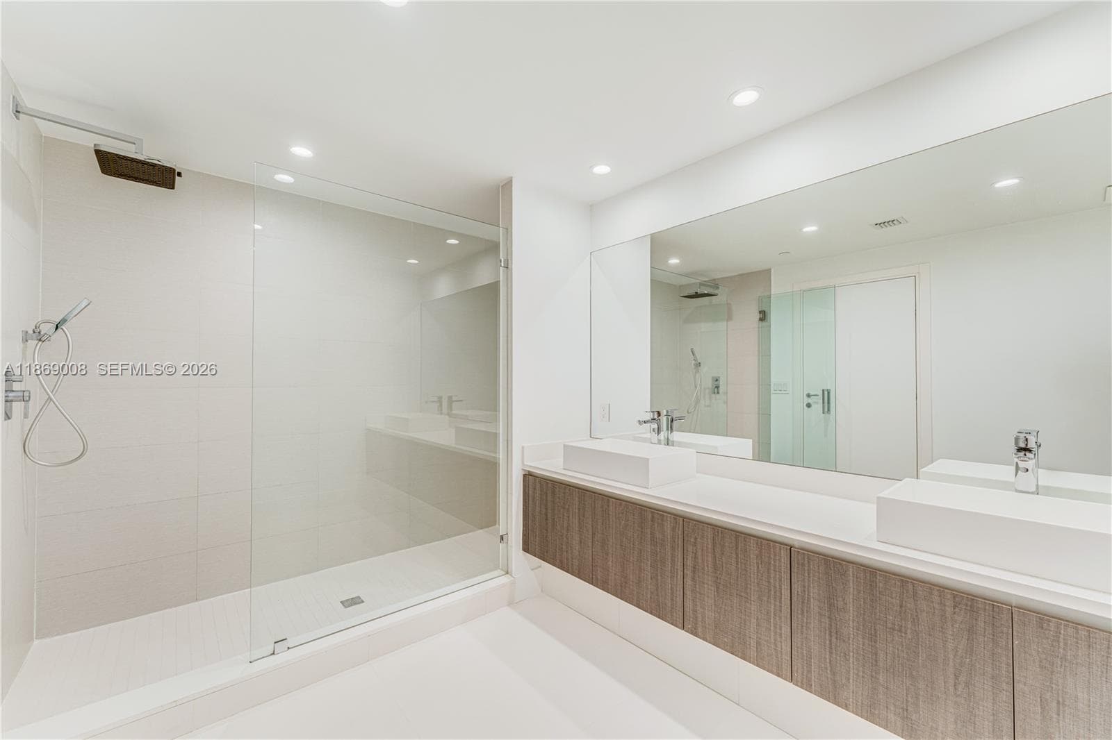 LE JARDIN HOUSE · #703 in Bay Harbor Islands - Photo 7