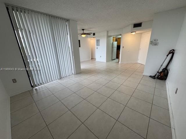VERABELLA FALLS CONDO · #PH2 in Miami - Photo 2