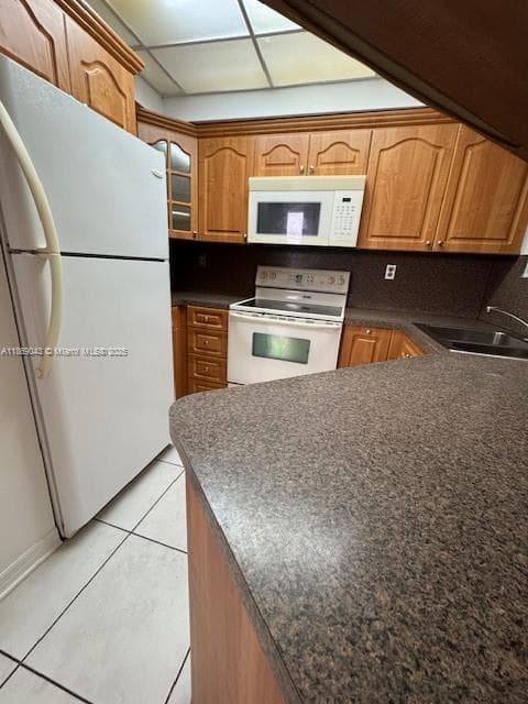 VERABELLA FALLS CONDO · #PH2 in Miami - Photo 16