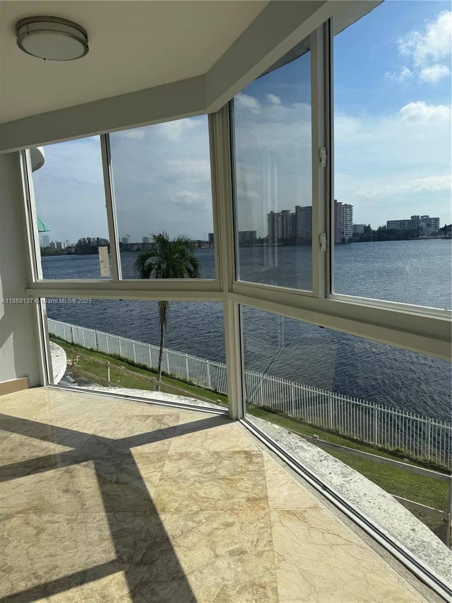 RIVIERA CONDOMINIUM · #33 in Miami - Photo 13