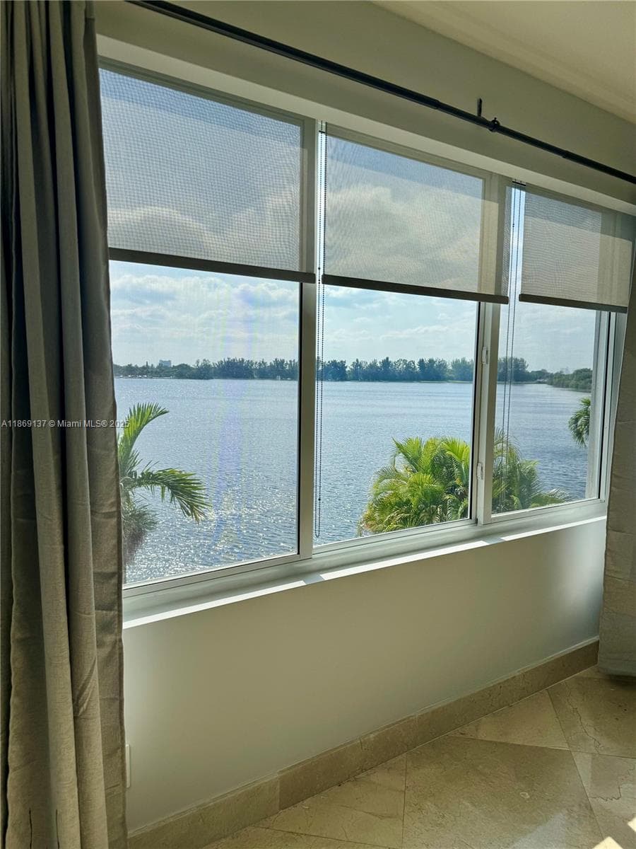 RIVIERA CONDOMINIUM · #33 in Miami - Photo 14