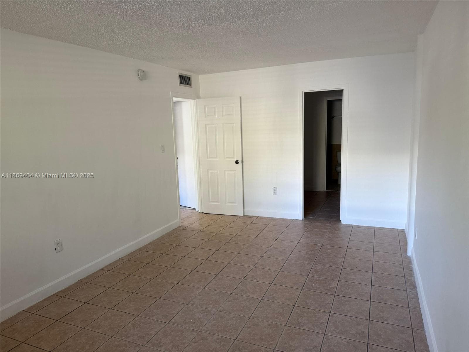 Bayview Palms · #106 in North Miami - Photo 12