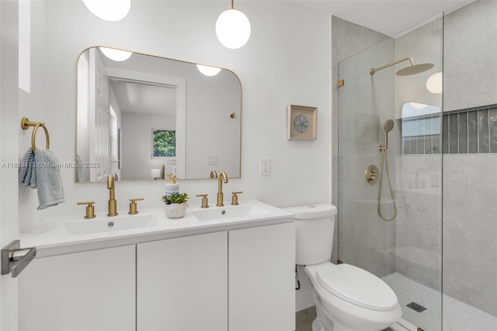 Double sink