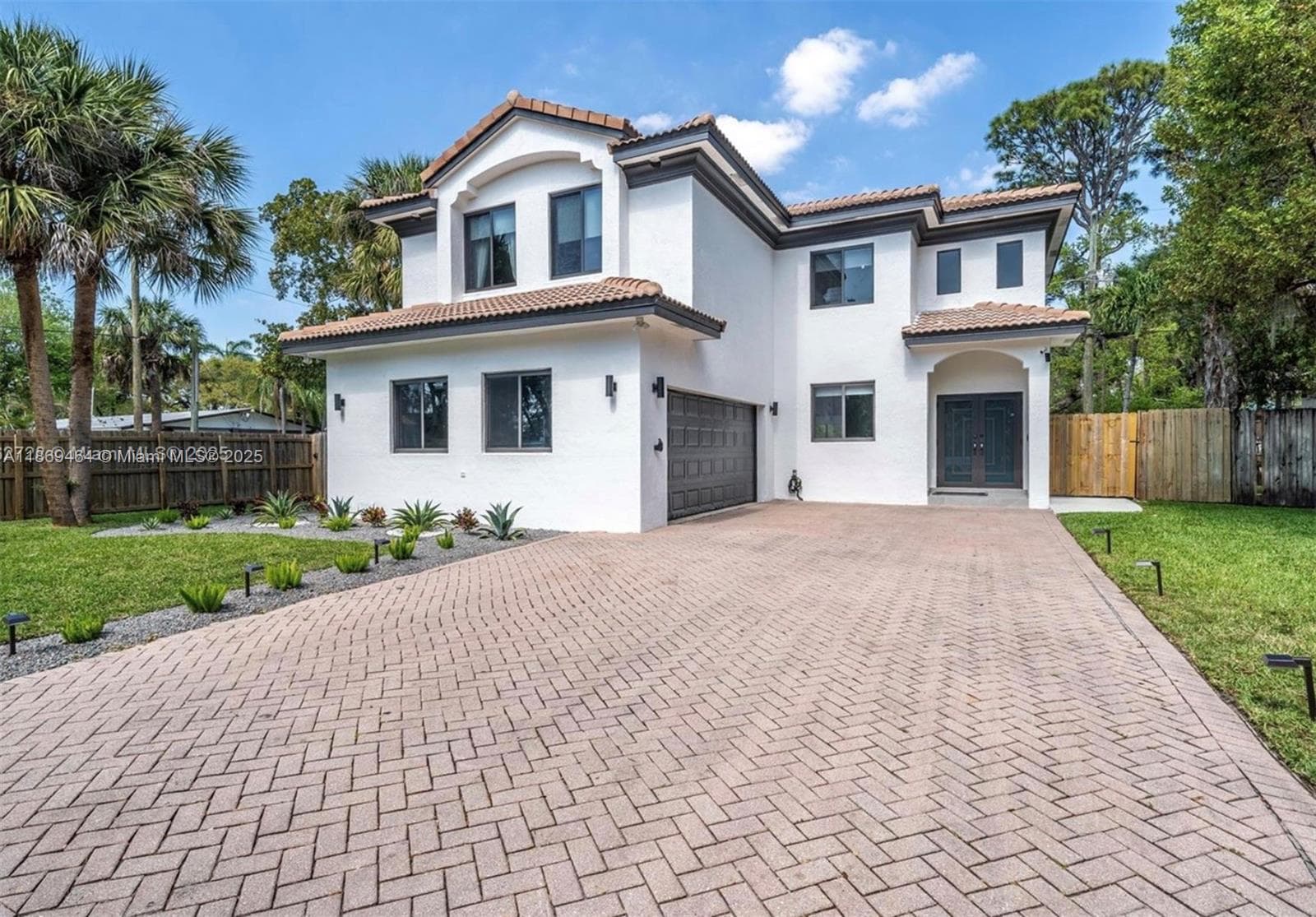 1451 SW 11th Pl photo 6