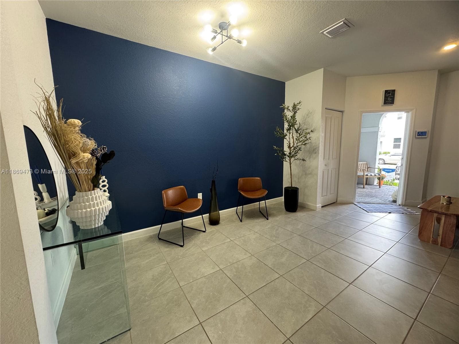 16270 SW 293rd St photo 5