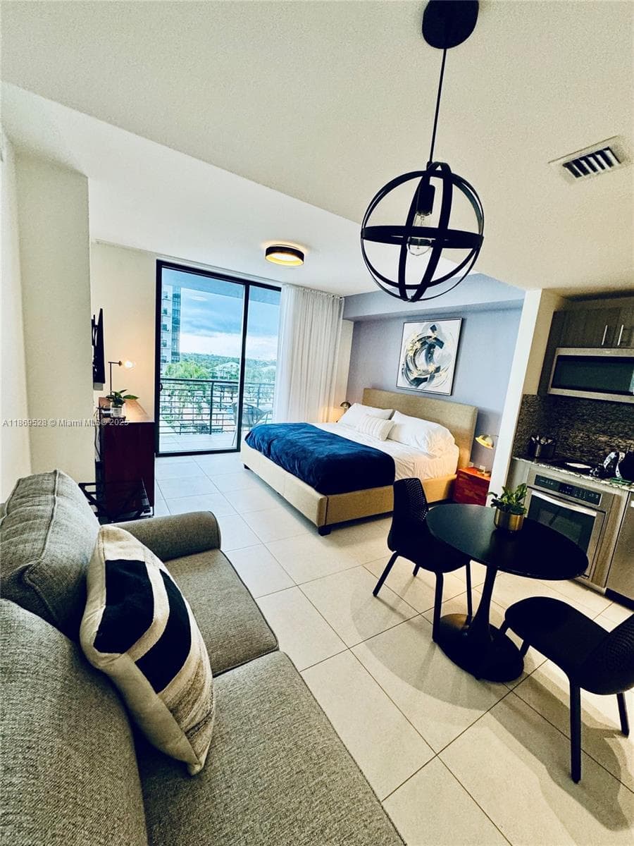 5350 PARK CONDO · #610 in Doral - Photo 2