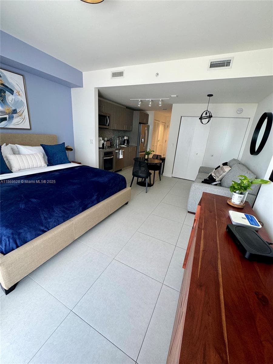 5350 PARK CONDO · #610 in Doral - Photo 5