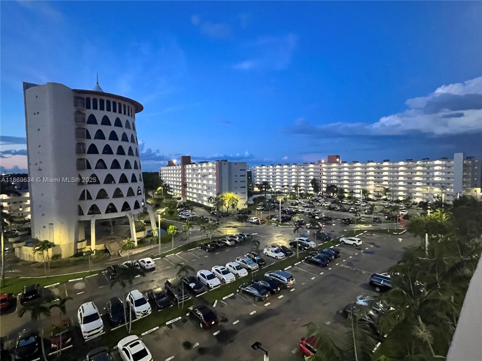 JADE WINDS GROUP-DAISY GA · #623-E in Miami - Photo 12
