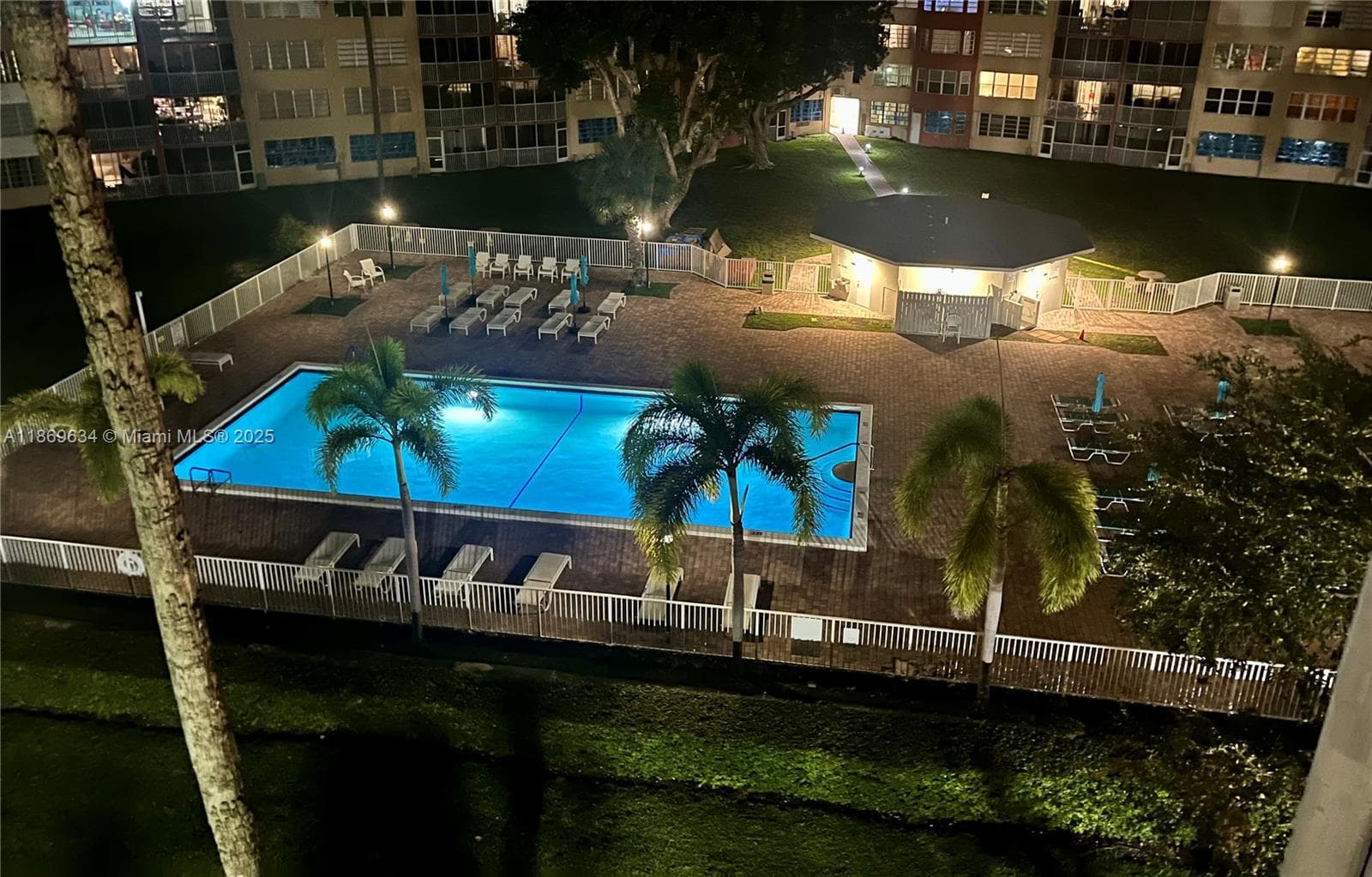 JADE WINDS GROUP-DAISY GA · #623-E in Miami - Photo 9