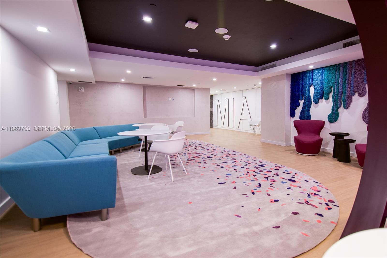 YotelPad Miami · #1707 in Miami - Photo 5