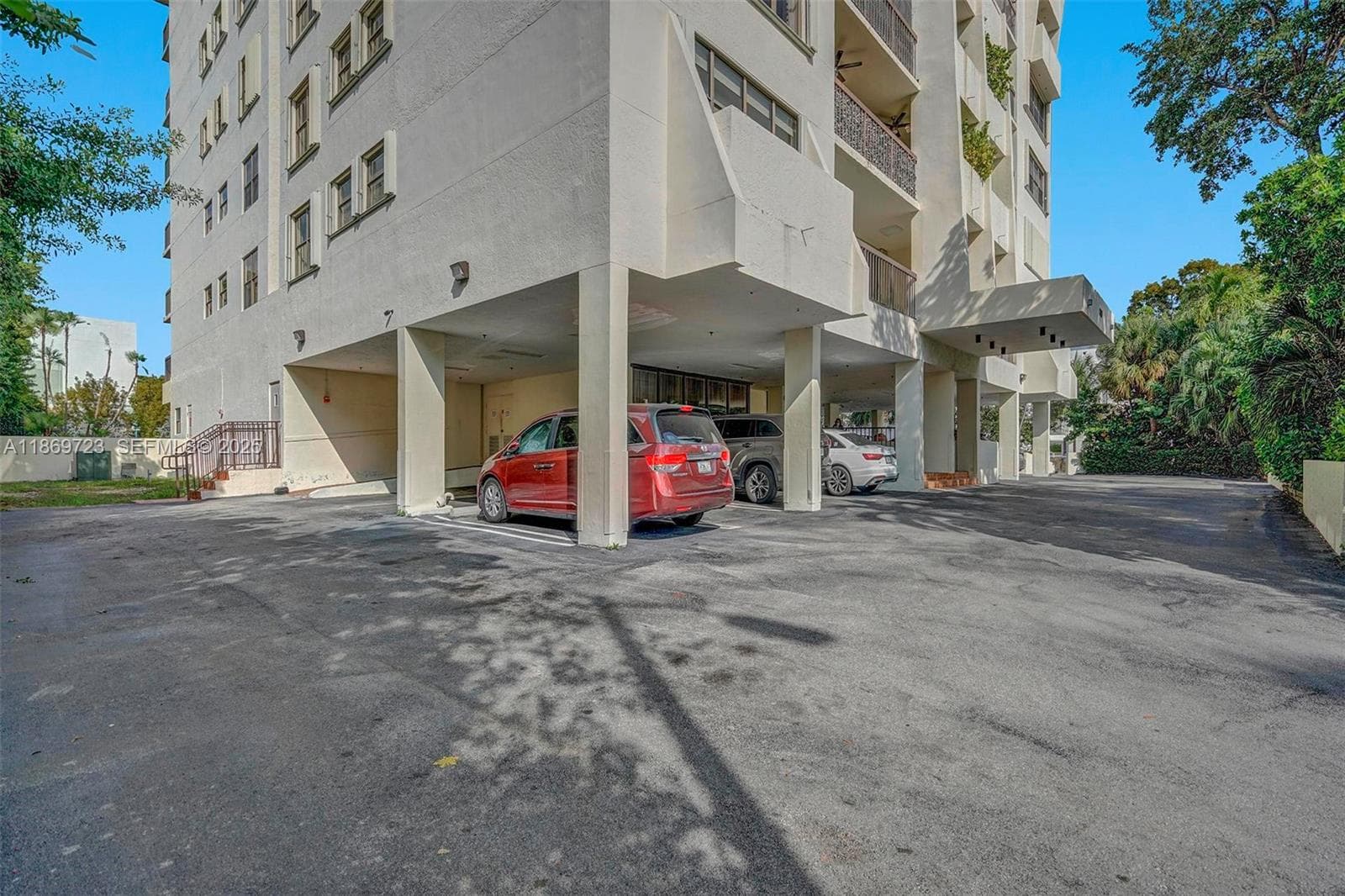 9300 HARBOR TERRACE CONDO · #4B in Bay Harbor Islands - Photo 30