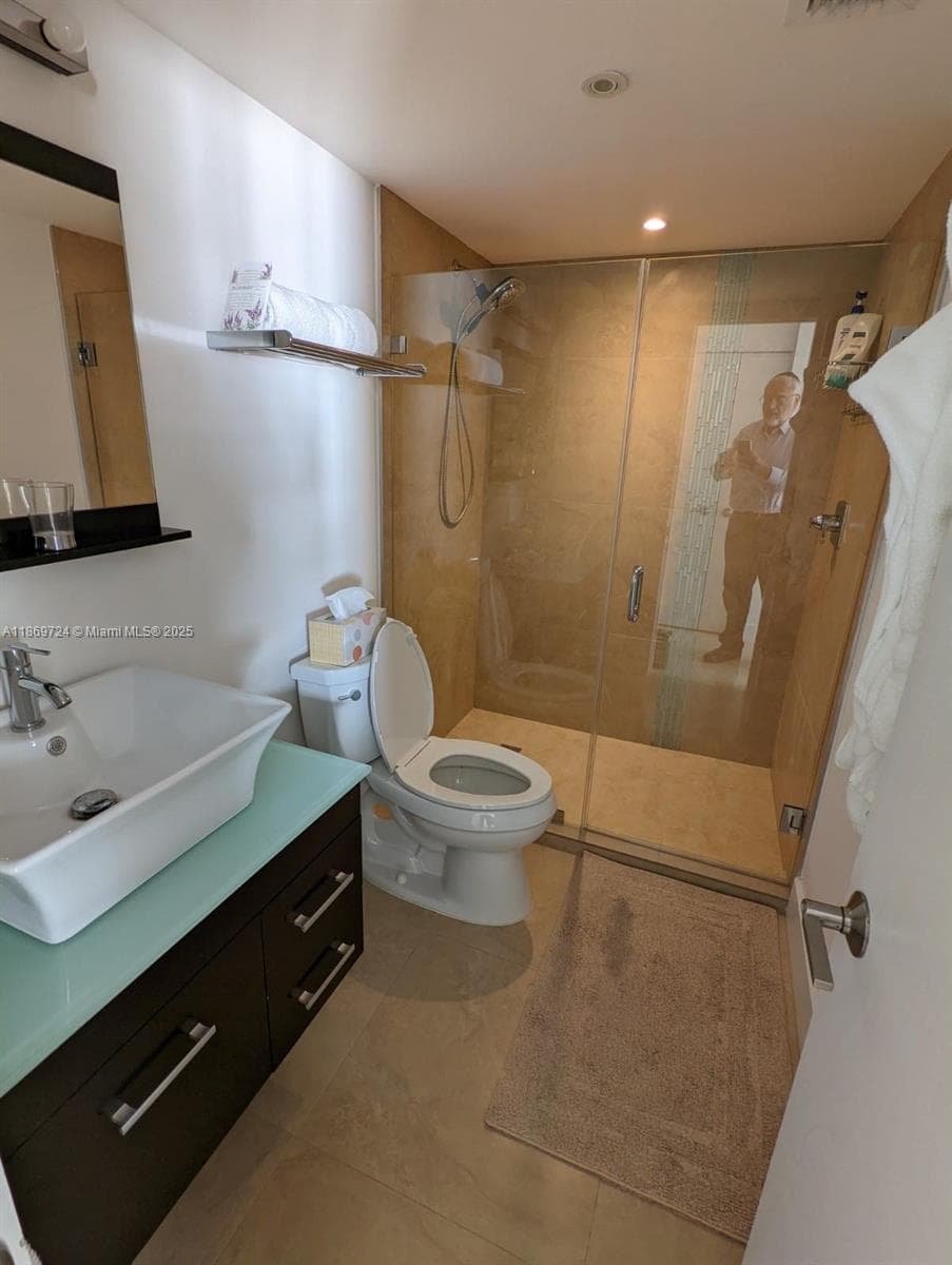 MANATEE CONDO · #1004 in Surfside - Photo 25