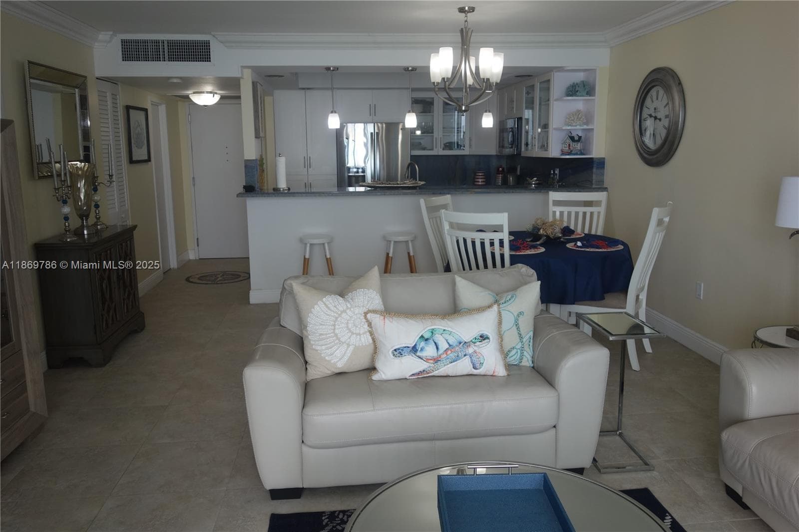 ARLEN BEACH CONDO · #1510 in Miami Beach - Photo 13