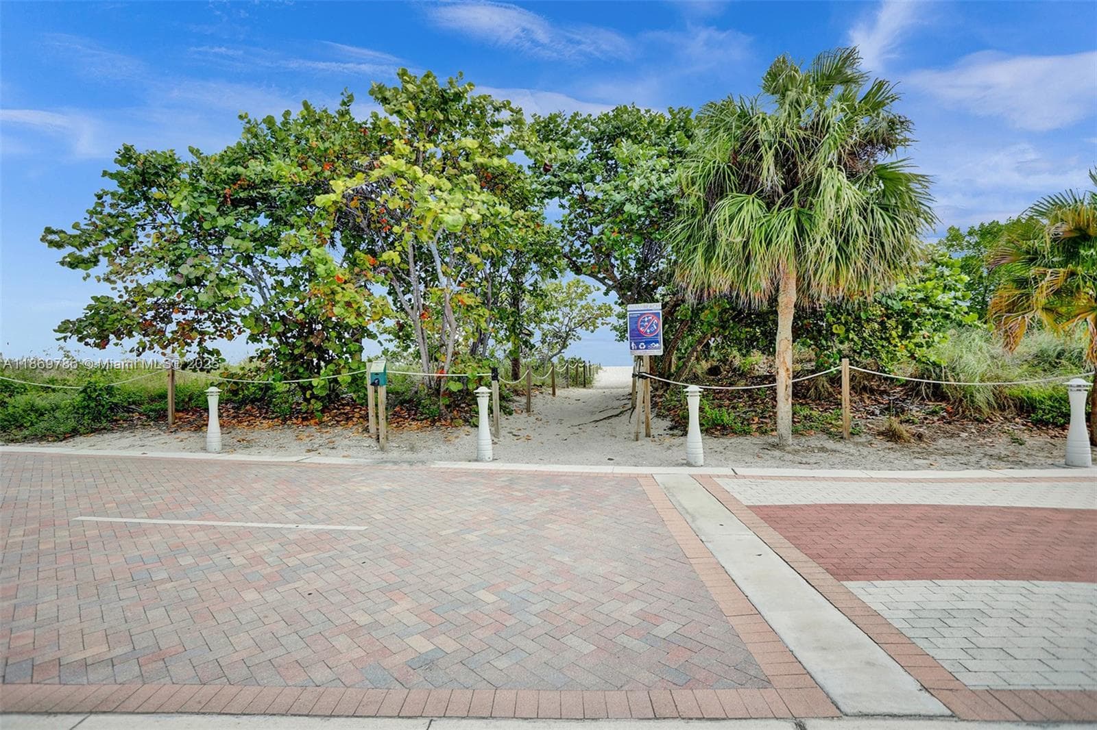 EXIT/ENTRANCE TO THE PRIVATE BEACH