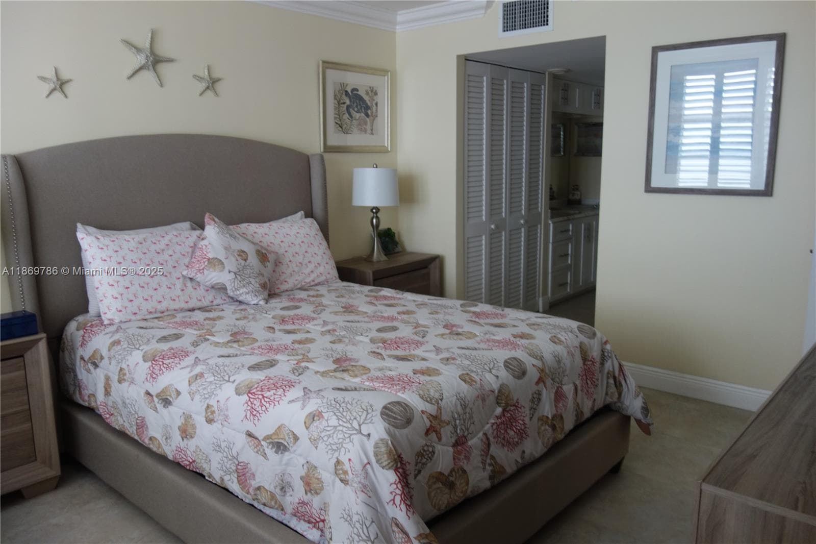 ARLEN BEACH CONDO · #1510 in Miami Beach - Photo 22
