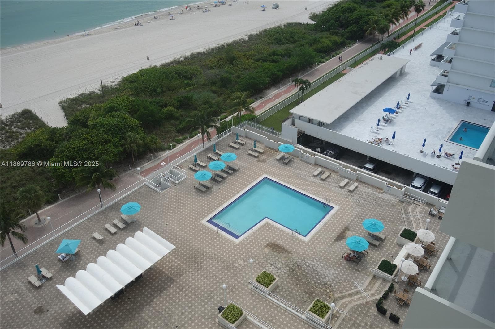 ARLEN BEACH CONDO · #1510 in Miami Beach - Photo 45