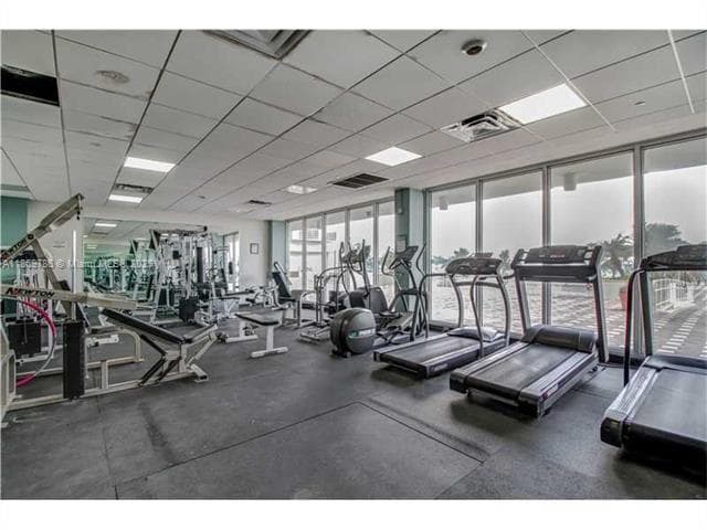 ARLEN BEACH CONDO · #1510 in Miami Beach - Photo 37