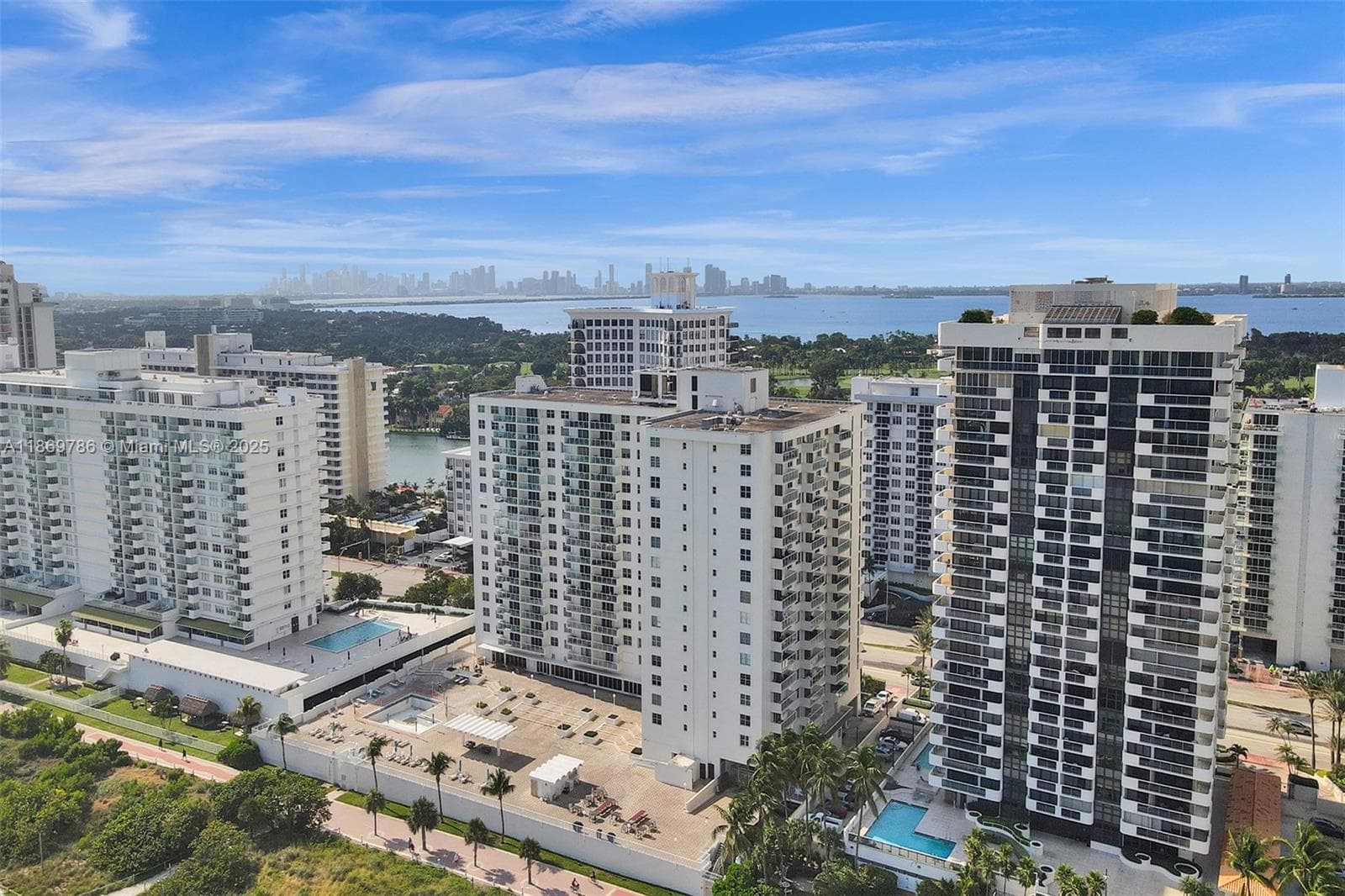 ARLEN BEACH CONDO · #1510 in Miami Beach - Photo 64