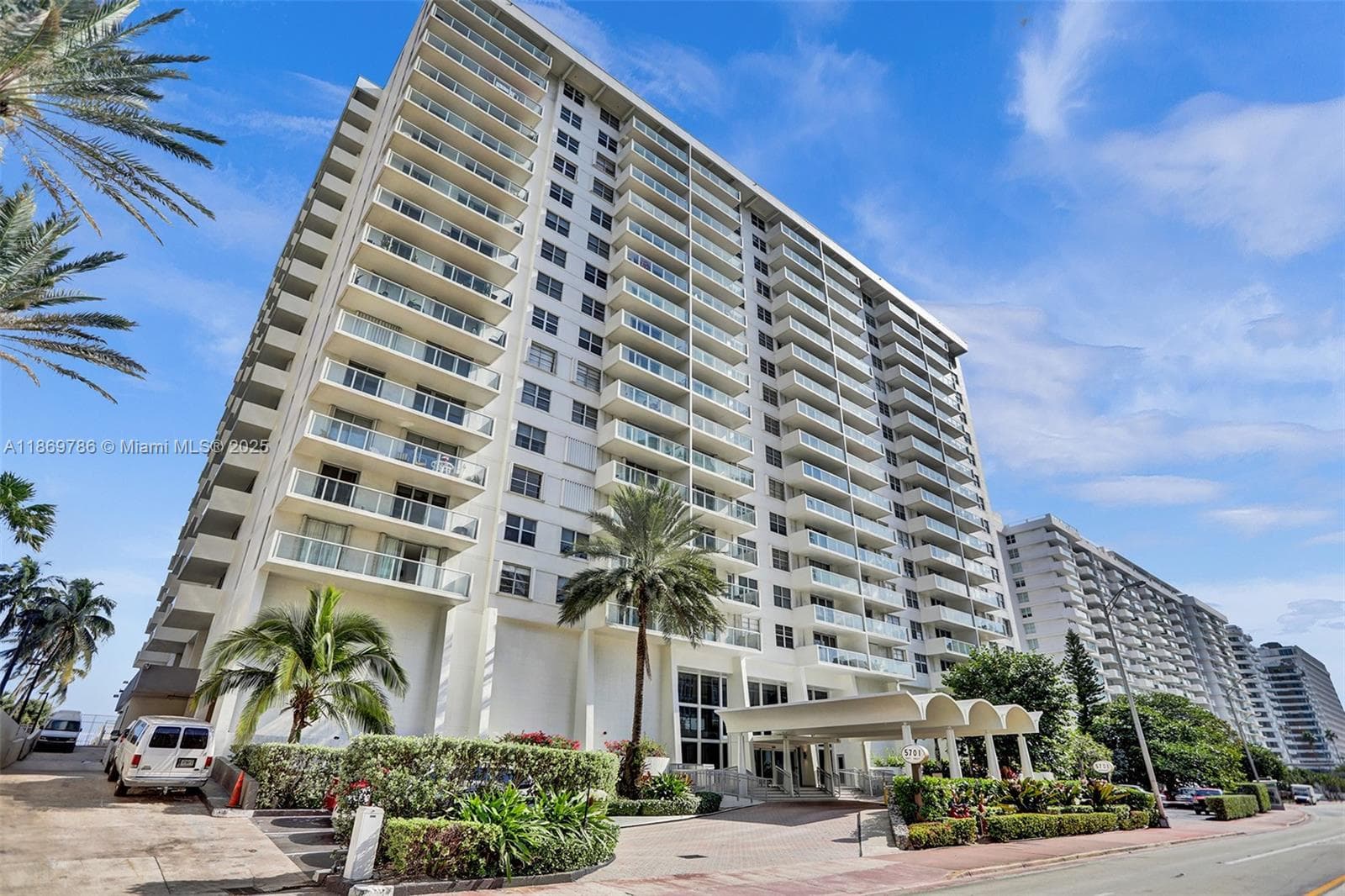 ARLEN BEACH CONDO · #1510 in Miami Beach - Photo 60