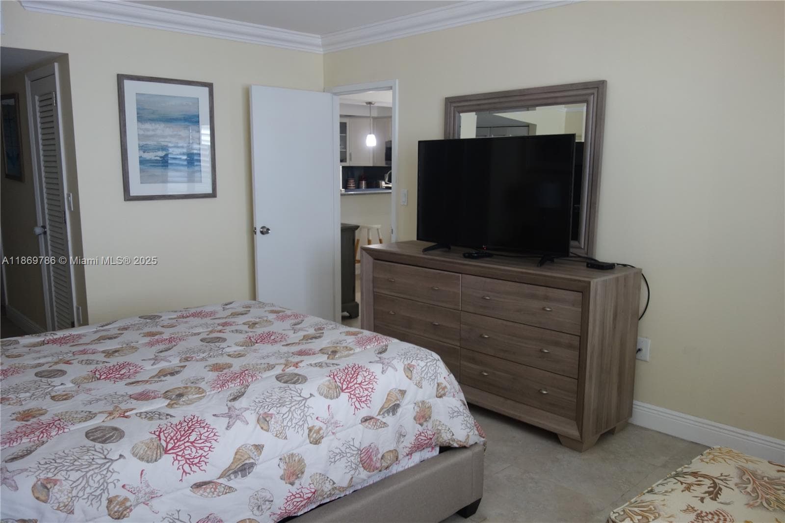 ARLEN BEACH CONDO · #1510 in Miami Beach - Photo 21