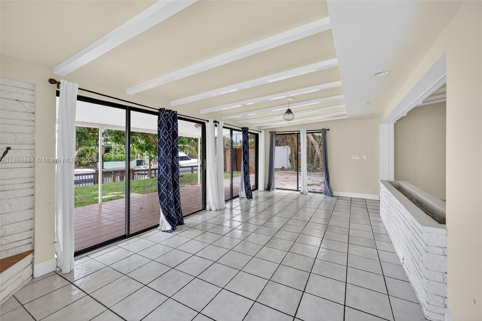 2606 Gulfstream Ln photo 14