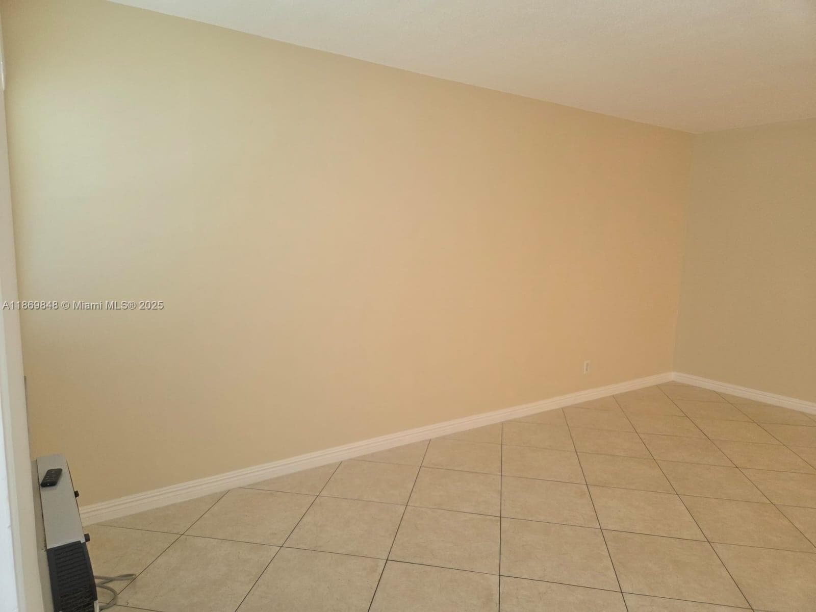 ASTOR CONDO NO 2 · #10 in Hollywood - Photo 10