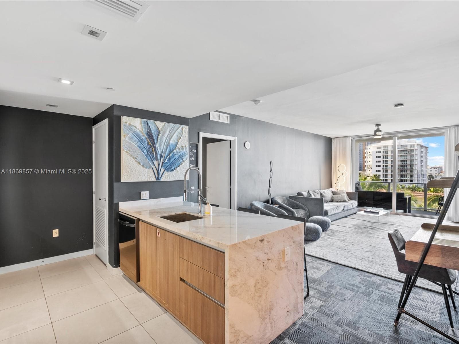 TIFFANY HOUSE · #603 in Fort Lauderdale - Photo 3