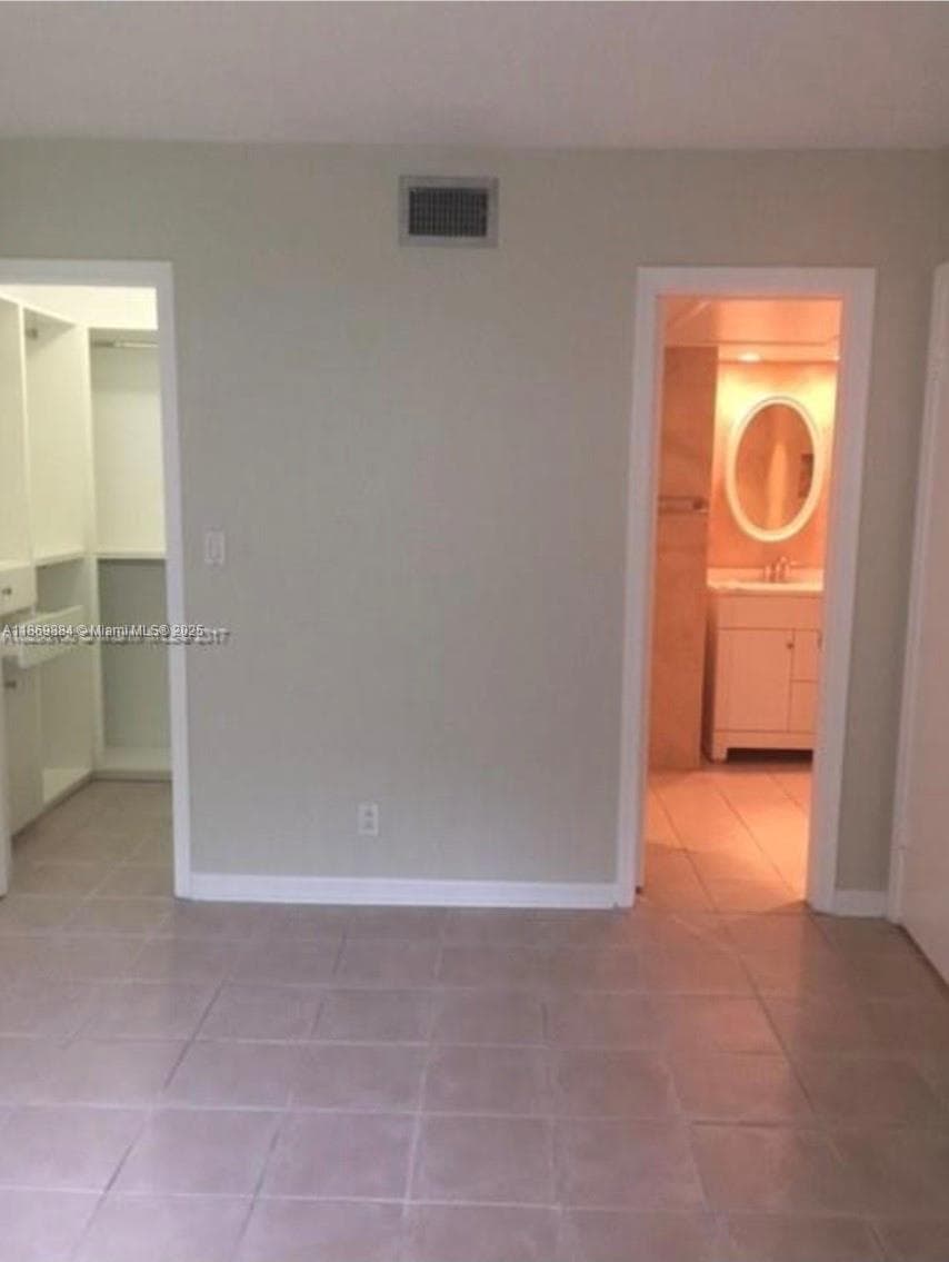 OAKLAND SHORES CONDOMINIU · #D108 in Oakland Park - Photo 9