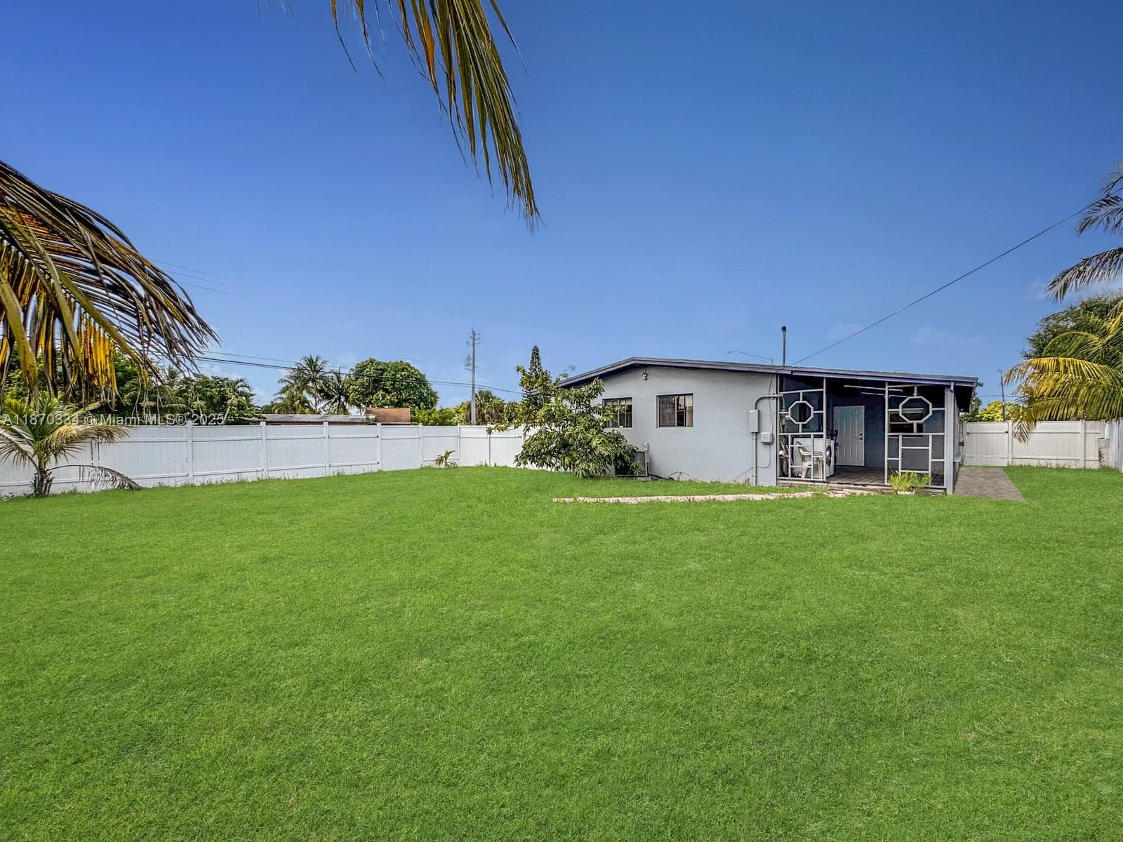 2861 Davie Blvd photo 32