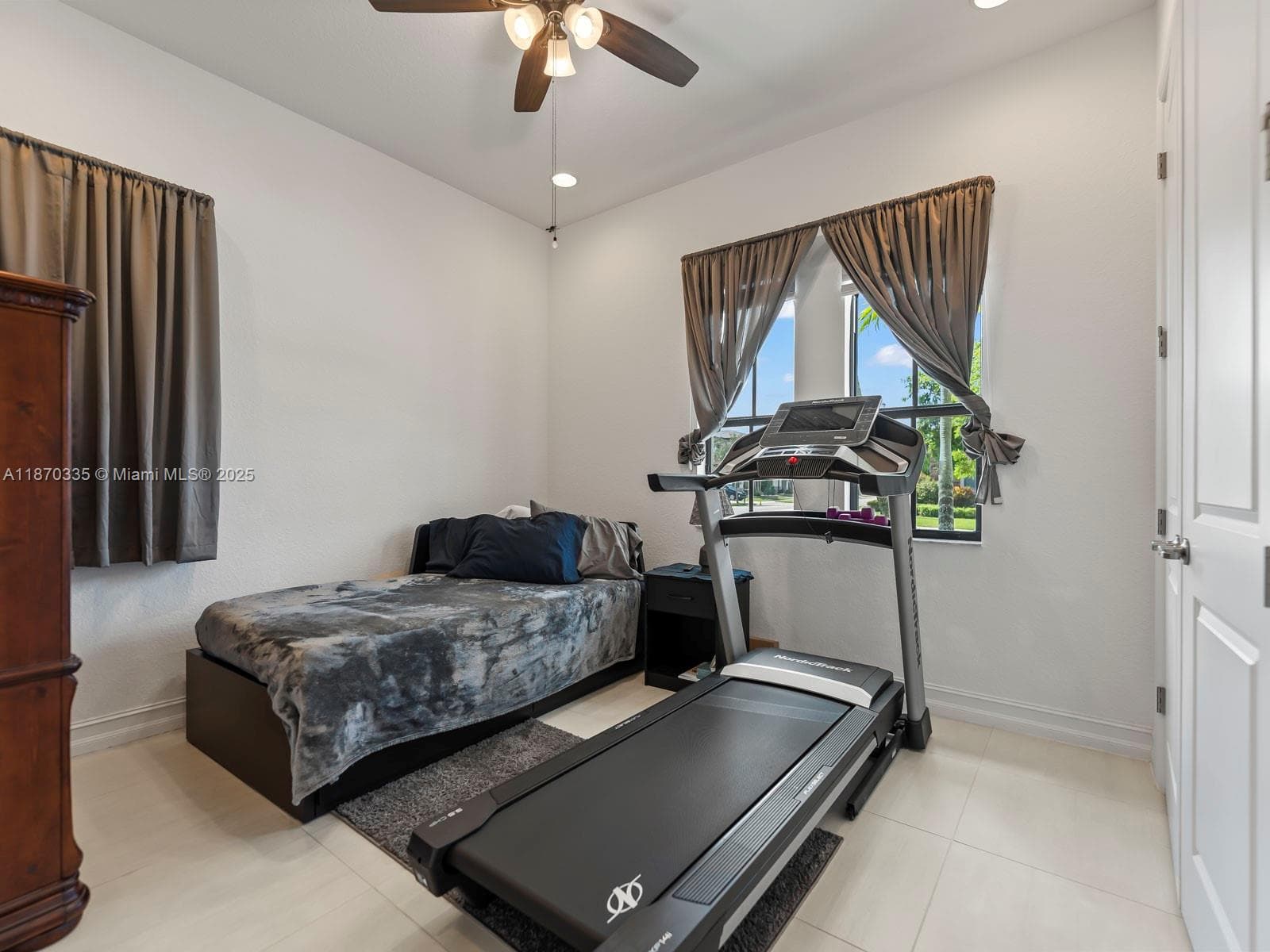 10987 Pinnacle Way photo 12