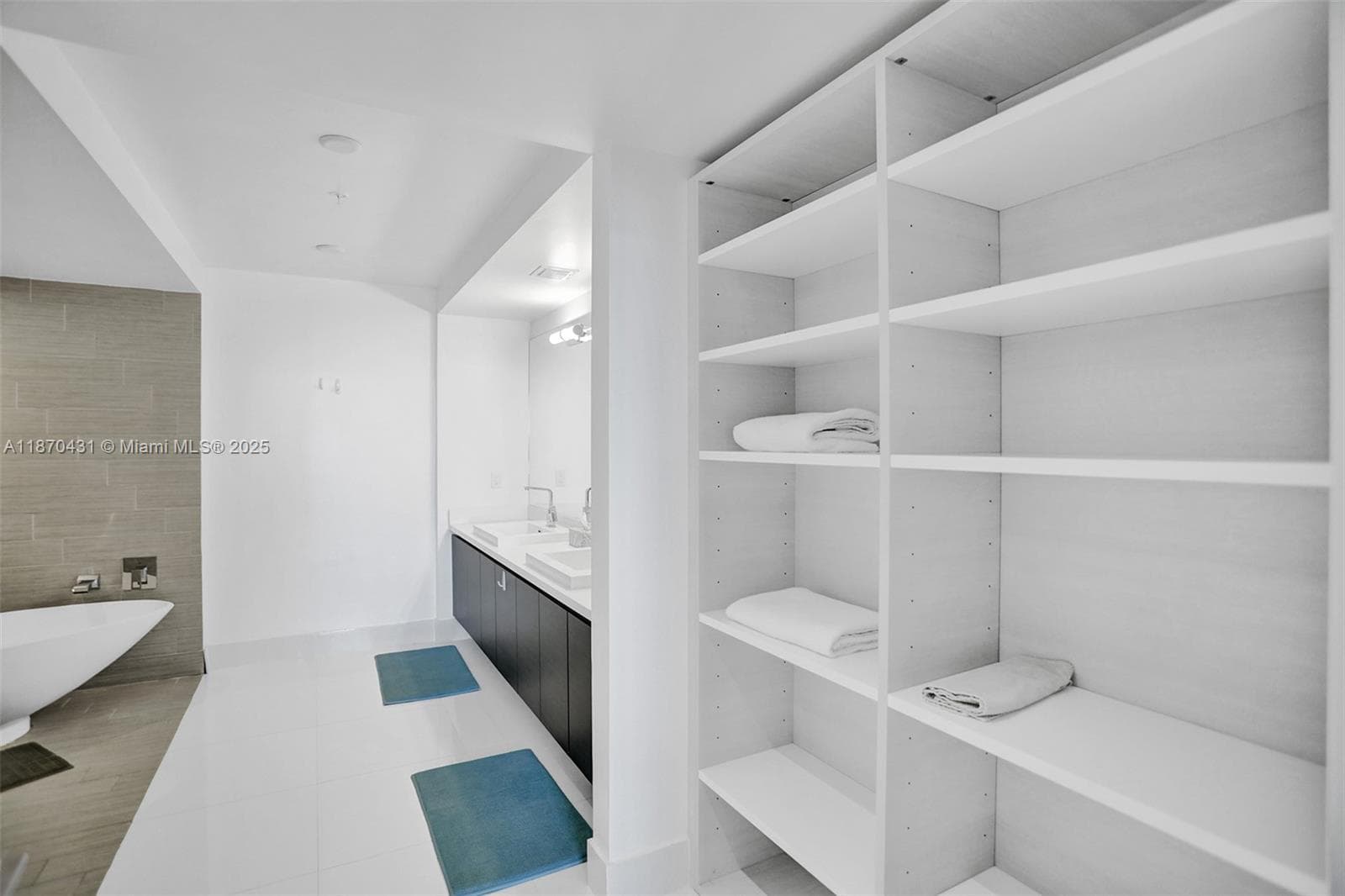 Parque Towers · #5-1204 in Sunny Isles Beach - Photo 23