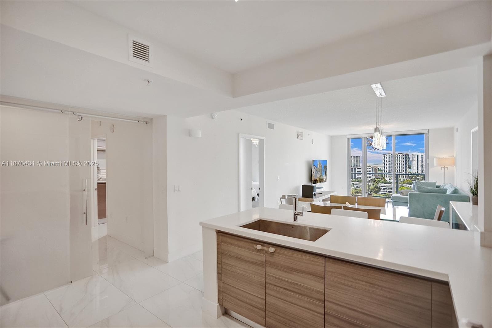 Parque Towers · #5-1204 in Sunny Isles Beach - Photo 10