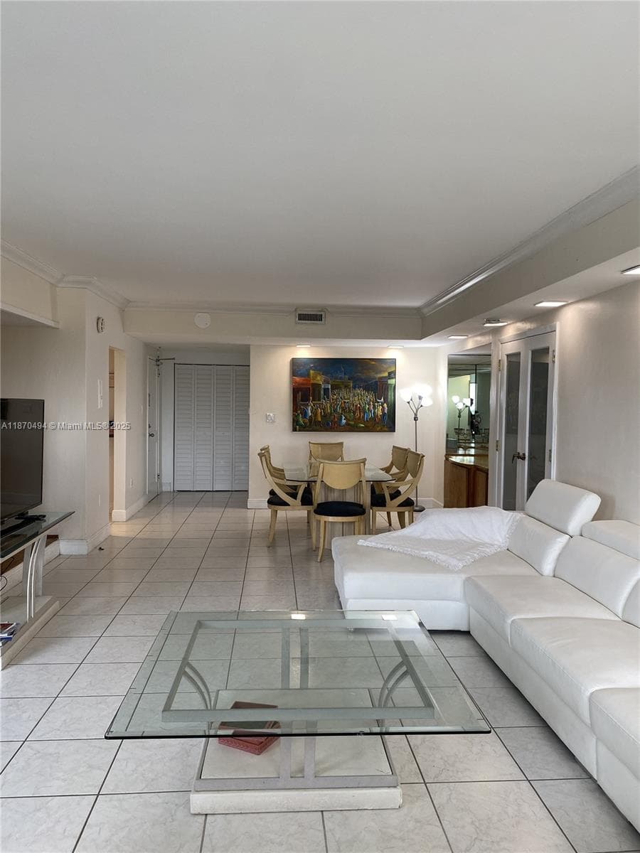 THE PLAZA OF BAL HARBOUR · #319 in Bal Harbour - Photo 5