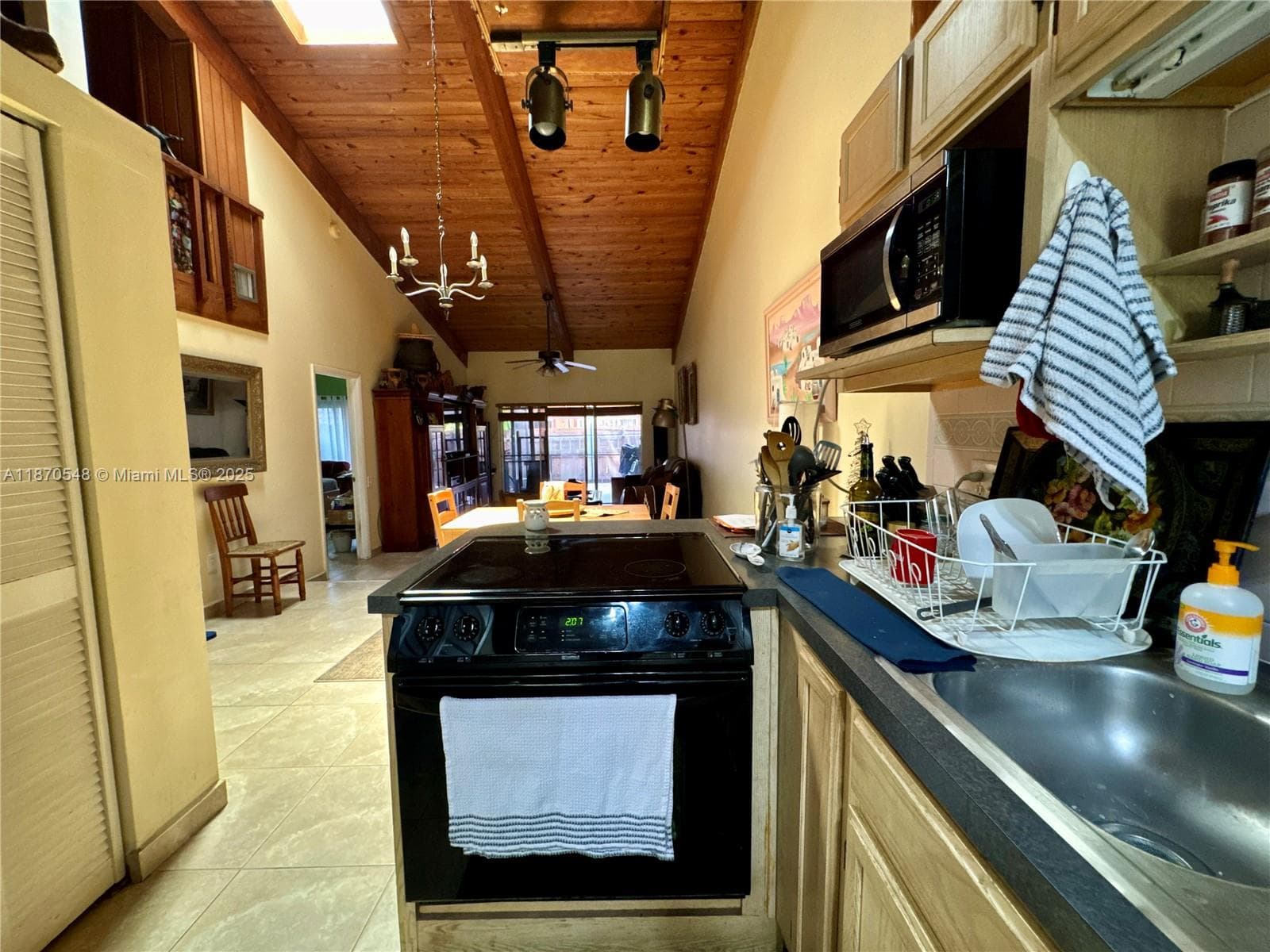 13527 SW 101st Ln photo 10