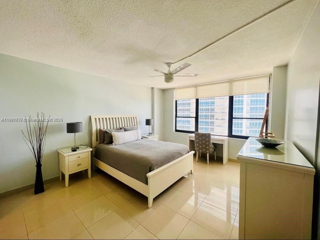 ALEXANDER TOWERS CONDO · #911 in Hollywood - Photo 14