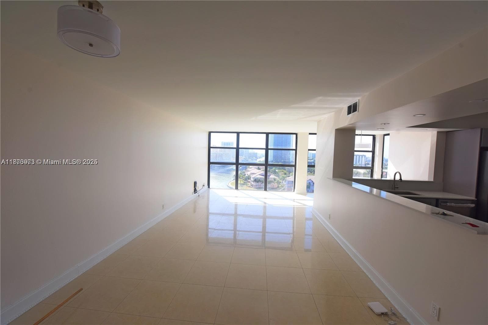 200 LESLIE CONDO · #1124 in Hallandale Beach - Photo 6